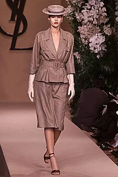 Look 16